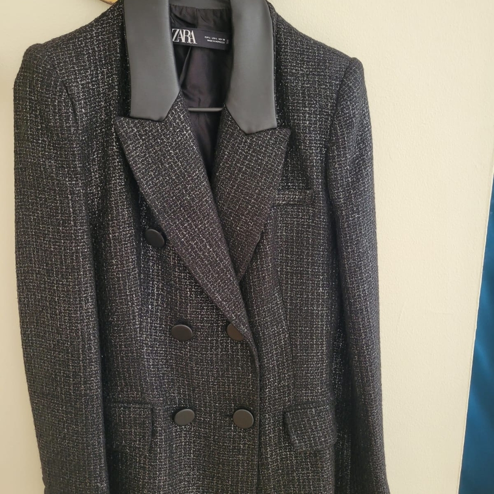 Zara Women's Black And Silver Tweed Blazer with Lather Lapel